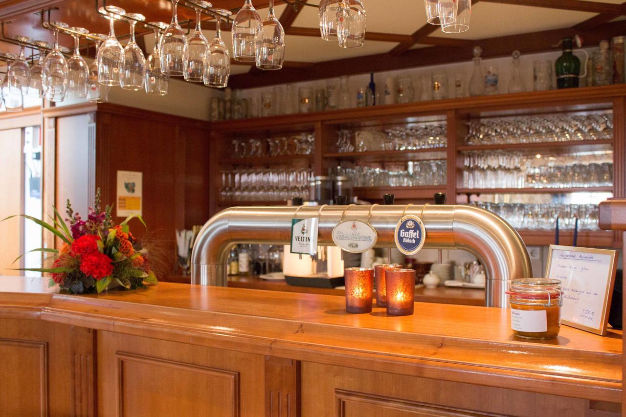 בורשהיד Hotel Schuetzenburg מראה חיצוני תמונה