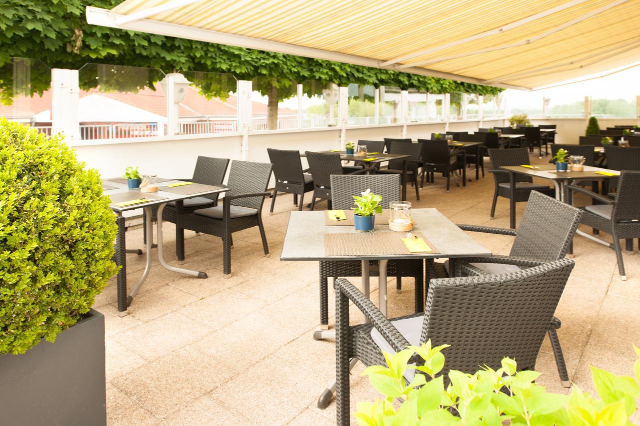 בורשהיד Hotel Schuetzenburg מראה חיצוני תמונה