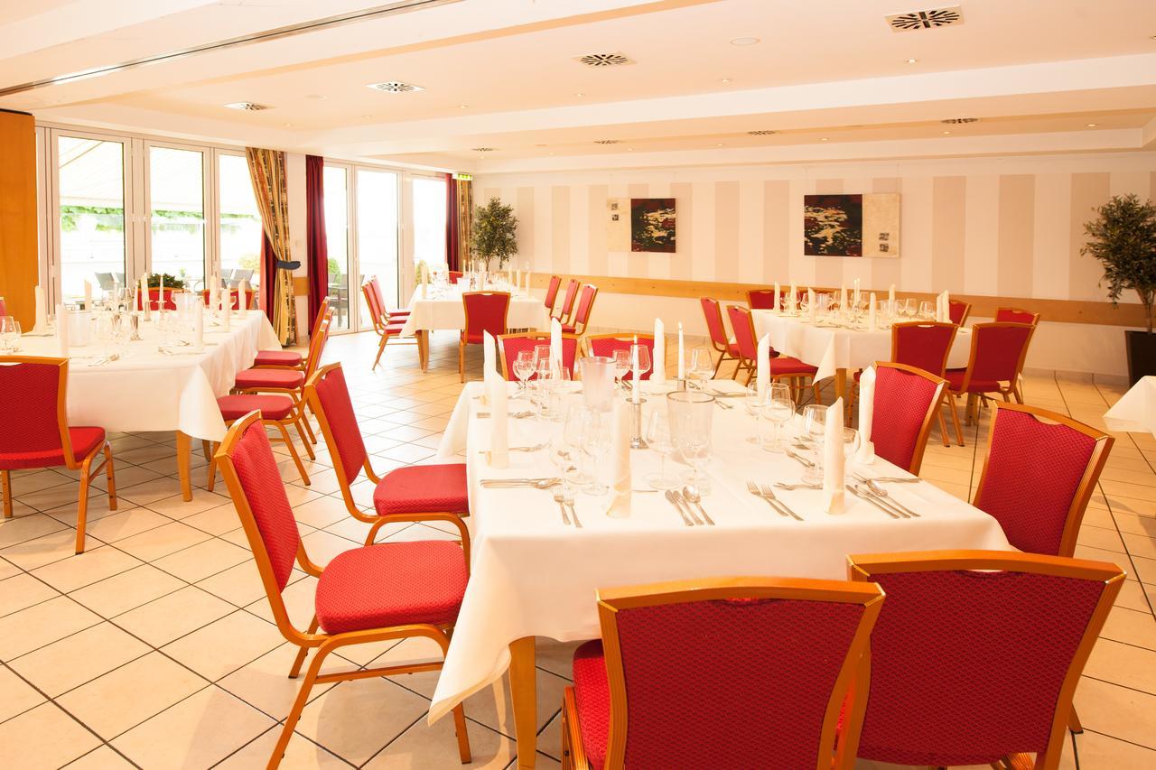 בורשהיד Hotel Schuetzenburg מראה חיצוני תמונה